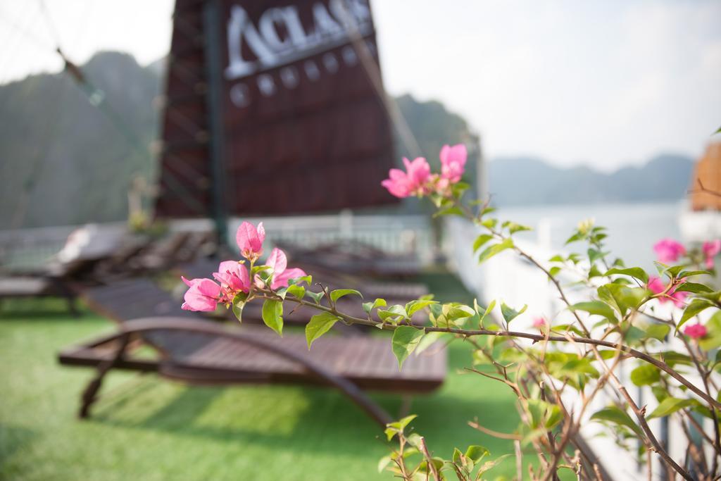 Aclass Legend Cruise Hotel Ha Long Exterior photo