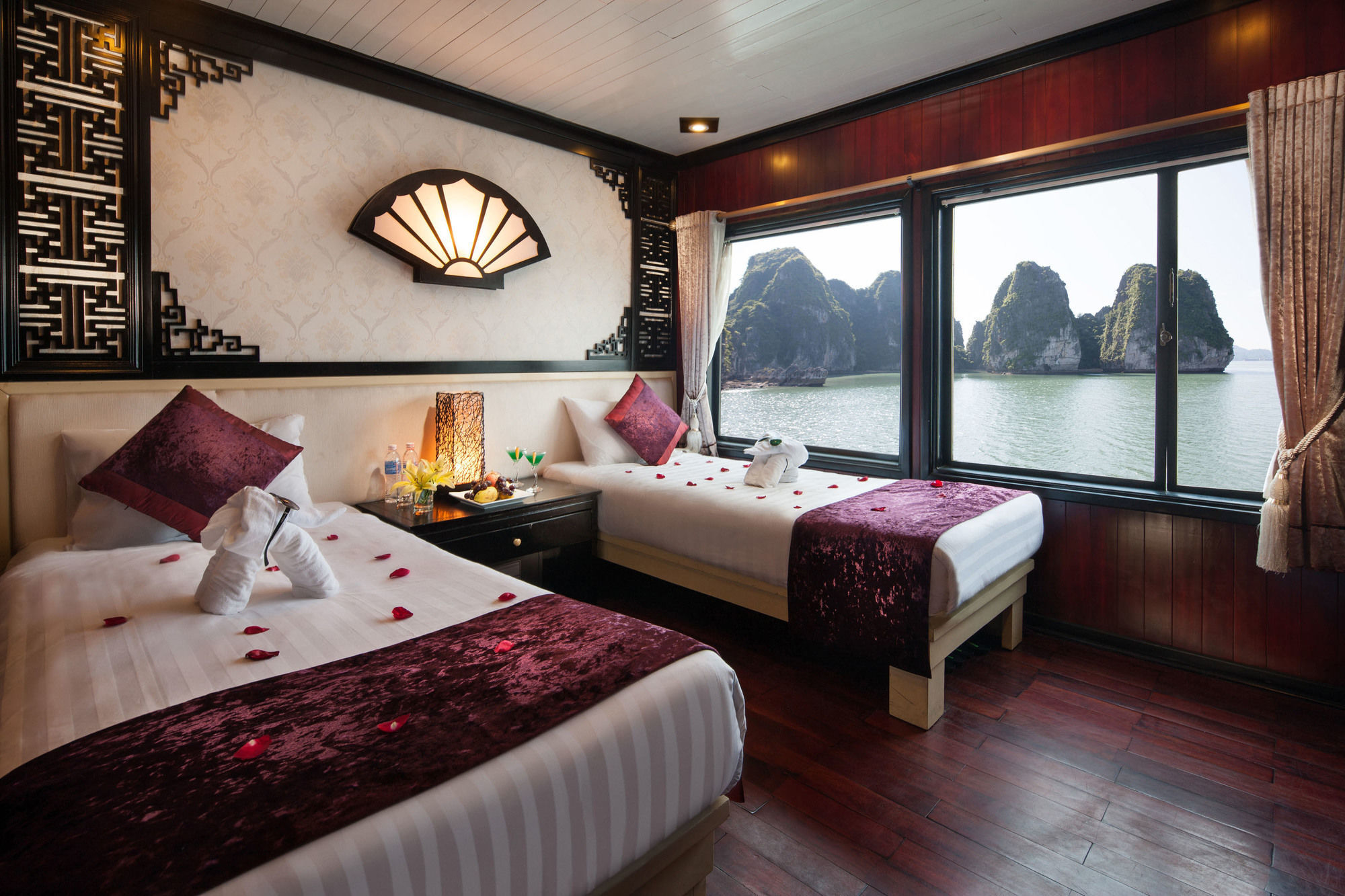 Aclass Legend Cruise Hotel Ha Long Exterior photo