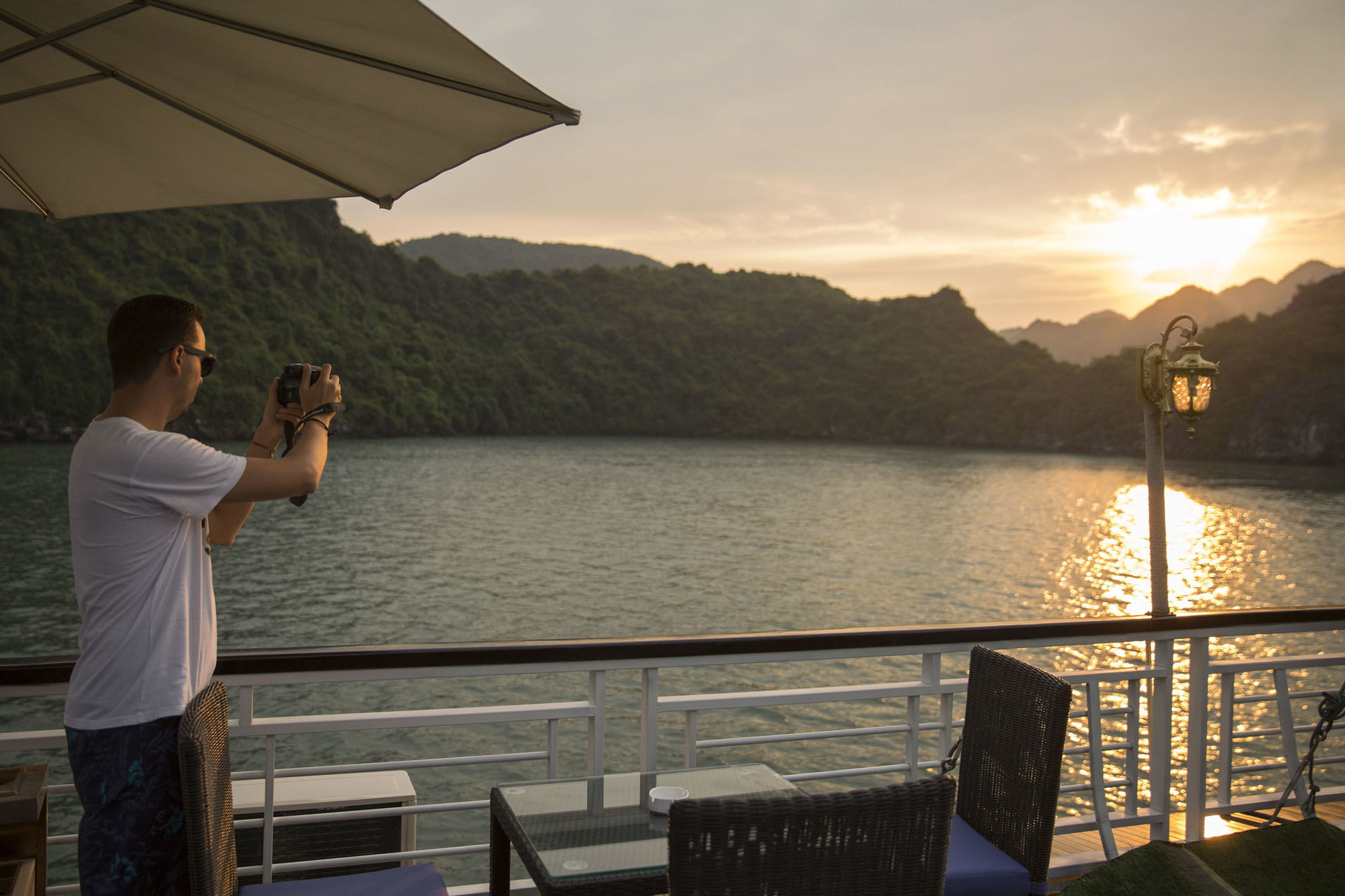 Aclass Legend Cruise Hotel Ha Long Exterior photo