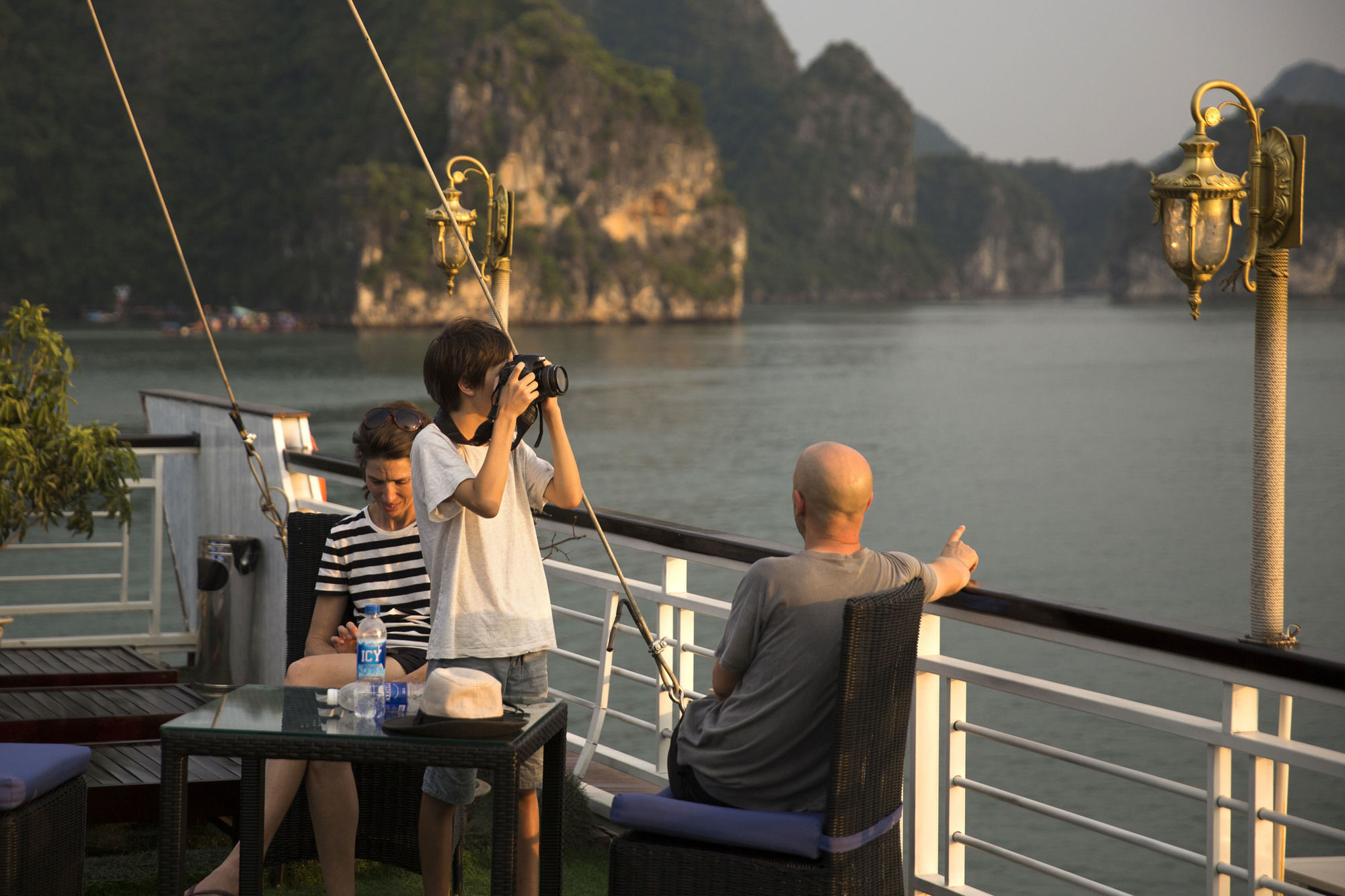 Aclass Legend Cruise Hotel Ha Long Exterior photo