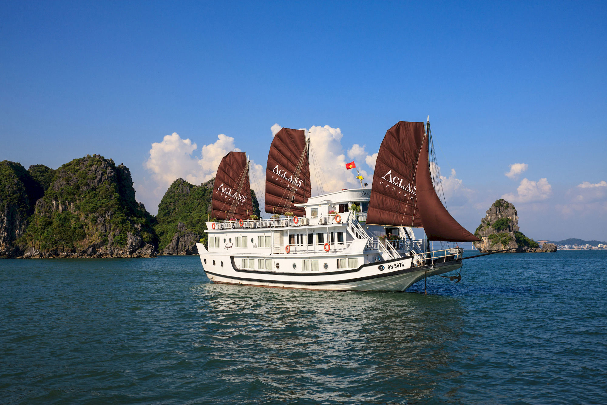 Aclass Legend Cruise Hotel Ha Long Exterior photo