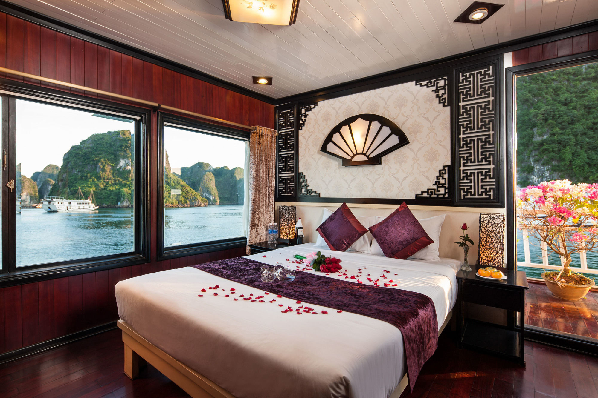 Aclass Legend Cruise Hotel Ha Long Exterior photo